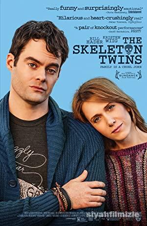 Iskelet ikizler izle